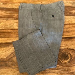 Banana Republic Kentfield 36x34 grey plaid pants